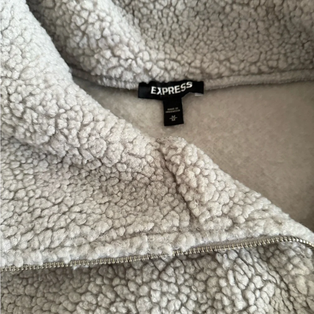 Express Light  peach Teddy Jacket - Picture 5 of 6